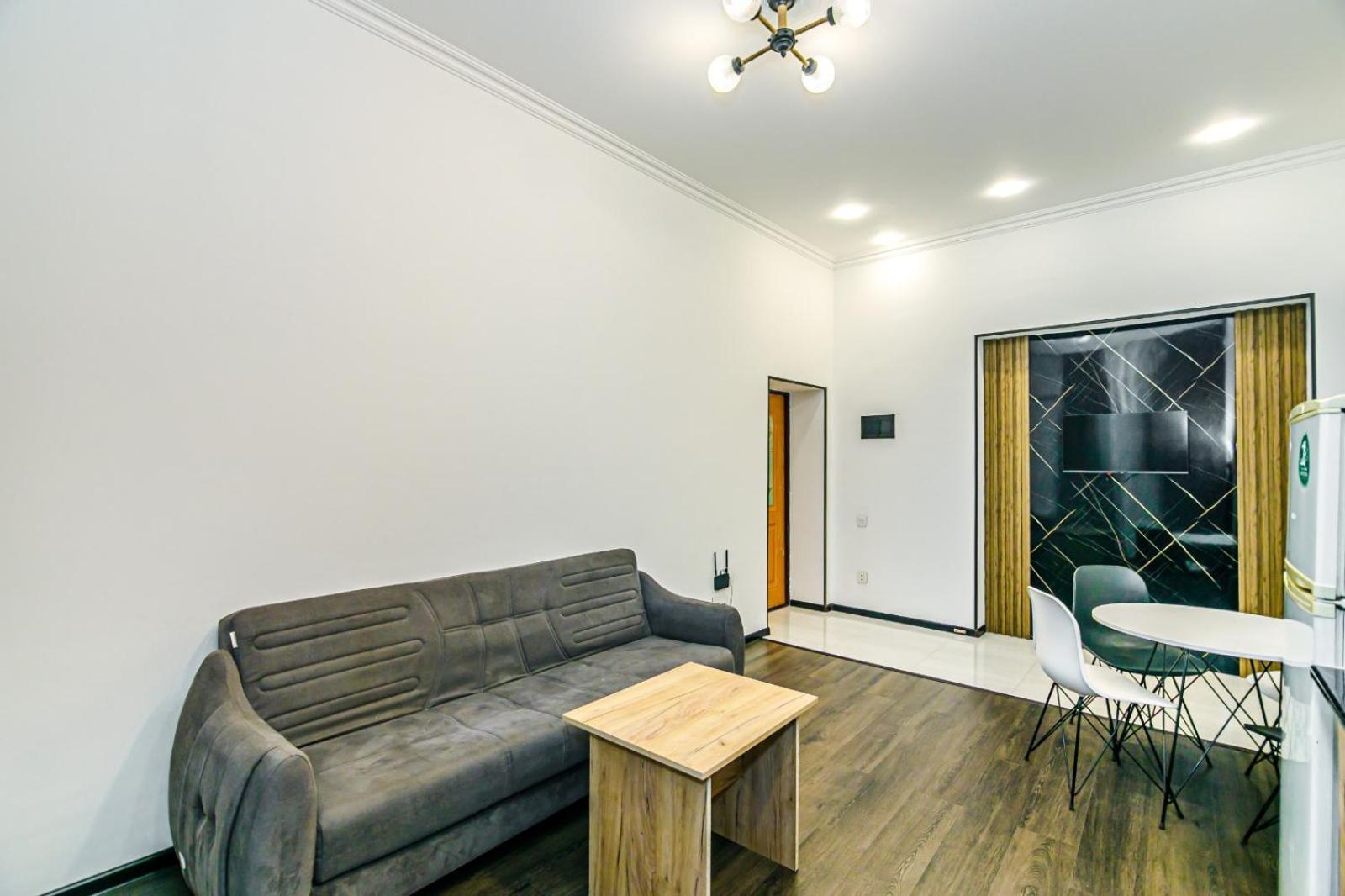 M Estate. 2 Room Home In Targovu Baku Exterior foto